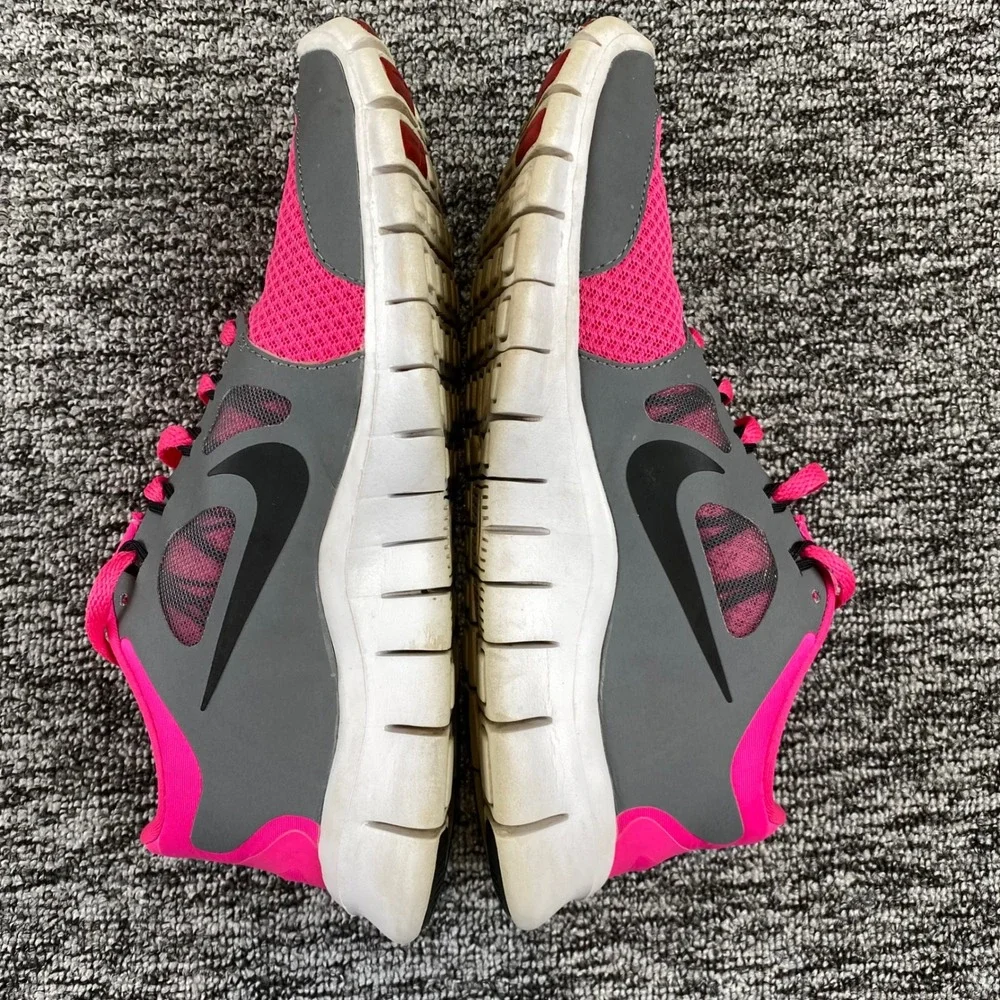 Nike Free 5.0 Big Girls 6.5 Pink Gray Running Shoes 580565 601 2013